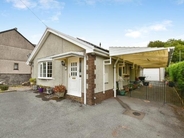3 bedroom bungalow for sale