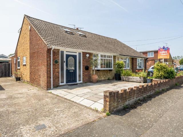 3 bedroom bungalow for sale
