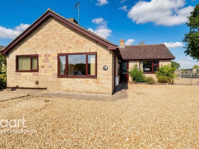 3 bedroom bungalow for sale