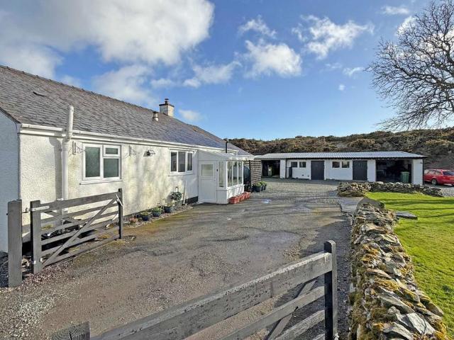 3 bedroom bungalow for sale