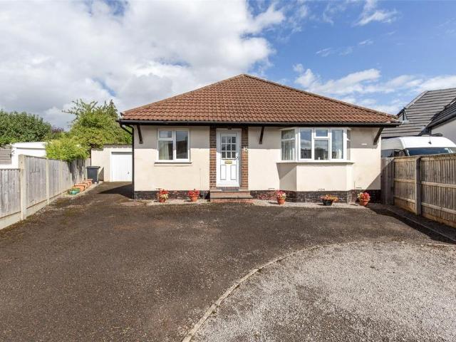 3 bedroom bungalow for sale