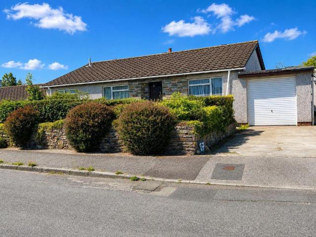 3 bedroom bungalow for sale