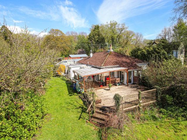 3 bedroom bungalow for sale
