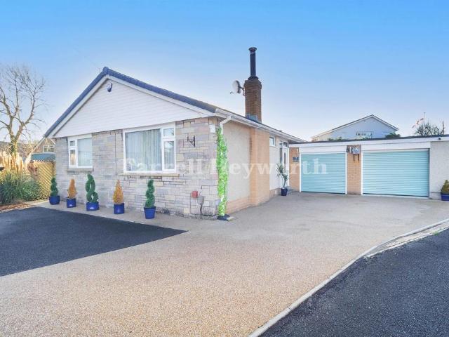 3 bedroom bungalow for sale