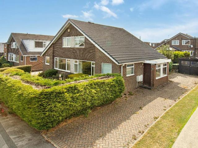 3 bedroom bungalow for sale