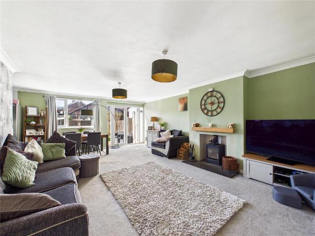 3 bedroom bungalow for sale