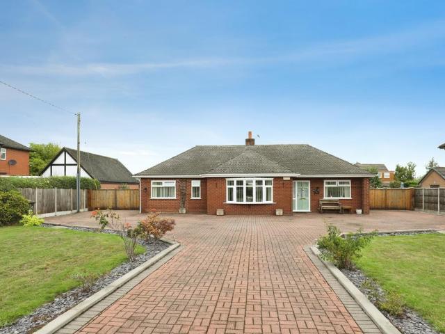 3 bedroom bungalow for sale