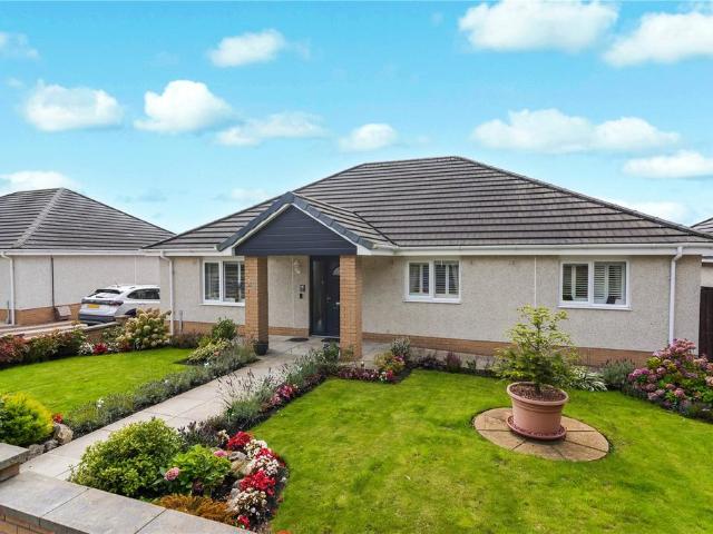 3 bedroom bungalow for sale