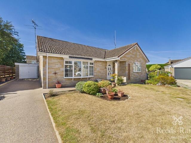 3 bedroom bungalow for sale
