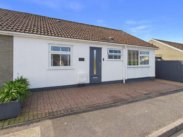 3 bedroom bungalow for sale