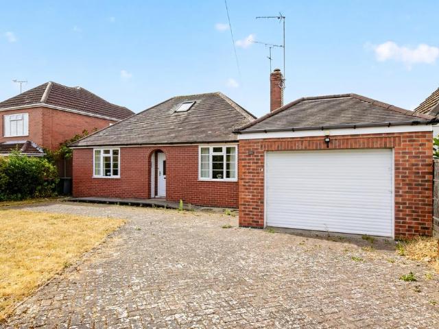 3 bedroom bungalow for sale