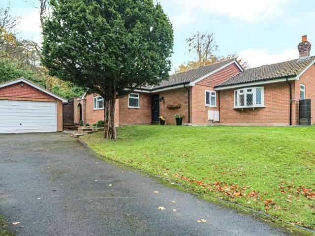 3 bedroom bungalow for sale