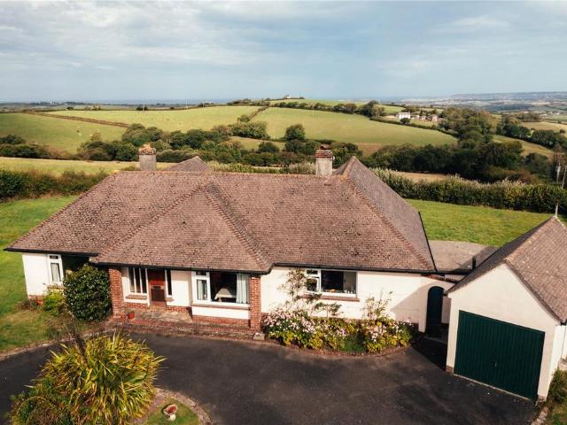 3 bedroom bungalow for sale