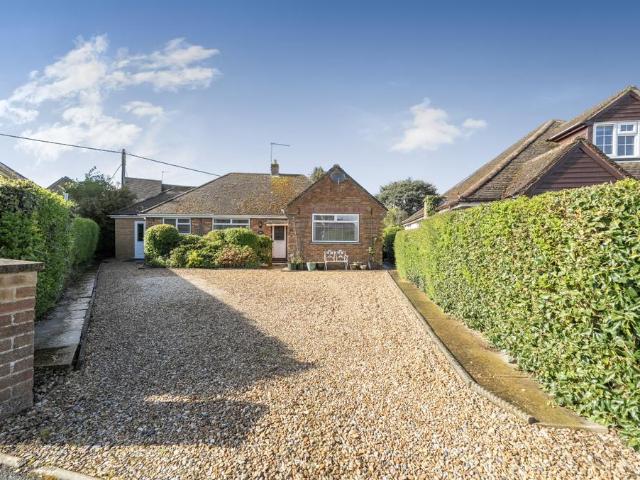 3 bedroom bungalow for sale