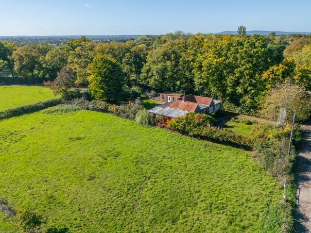 3 bedroom bungalow for sale