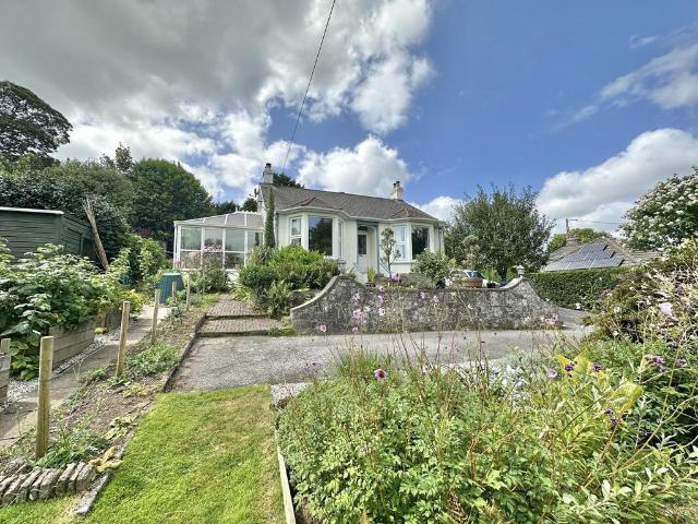 3 bedroom bungalow for sale