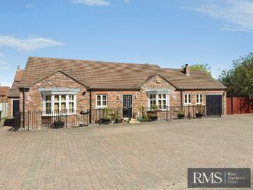 3 bedroom bungalow for sale