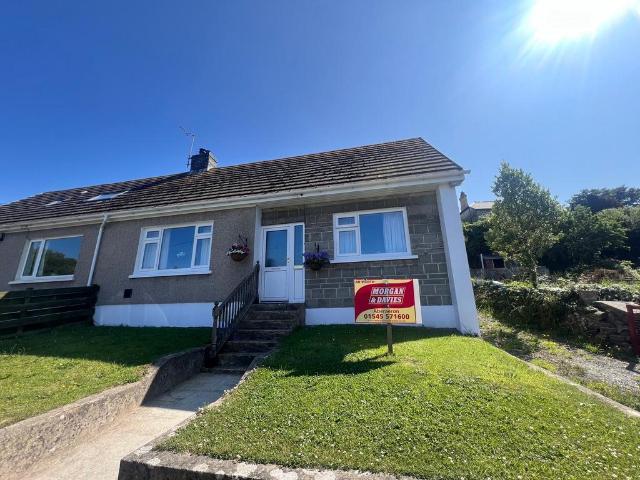 3 bedroom bungalow for sale