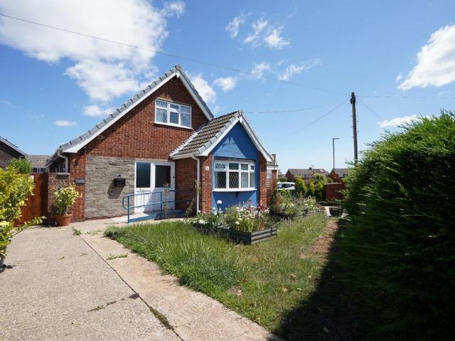 3 bedroom bungalow for sale