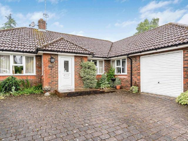 3 bedroom bungalow for sale