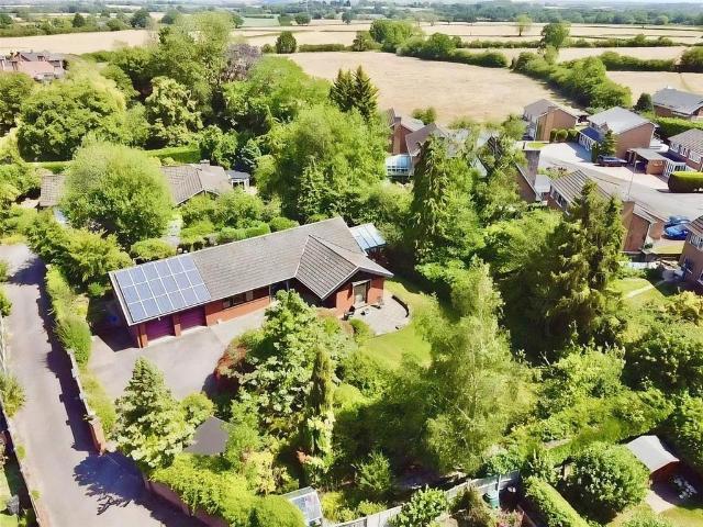 4 bedroom bungalow for sale