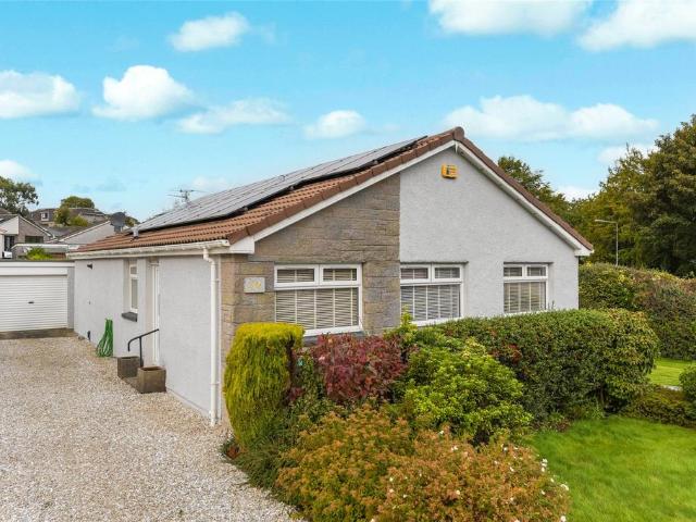 3 bedroom bungalow for sale