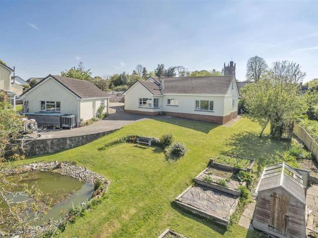 3 bedroom bungalow for sale