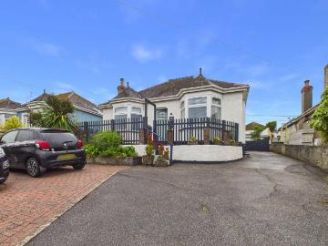 3 bedroom bungalow for sale