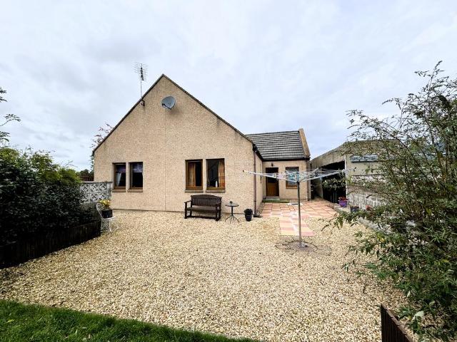 3 bedroom bungalow for sale