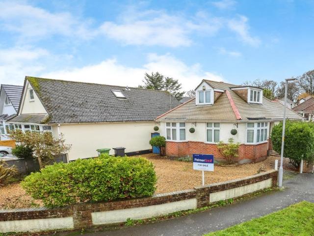 3 bedroom bungalow for sale