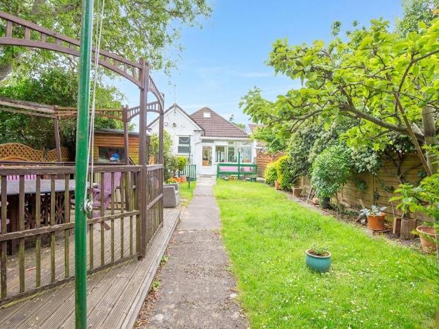 3 bedroom bungalow for sale