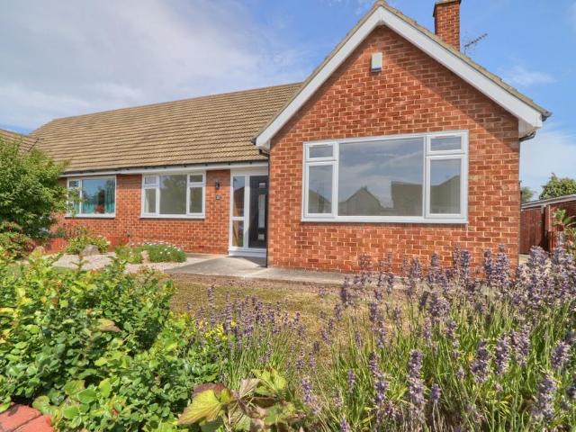3 bedroom bungalow for sale