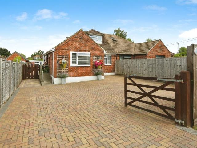 3 bedroom bungalow for sale