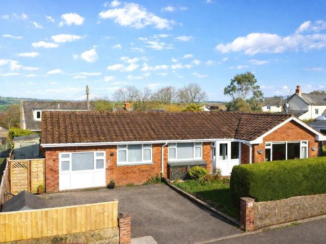 3 bedroom bungalow for sale