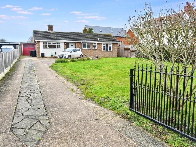 3 bedroom bungalow for sale