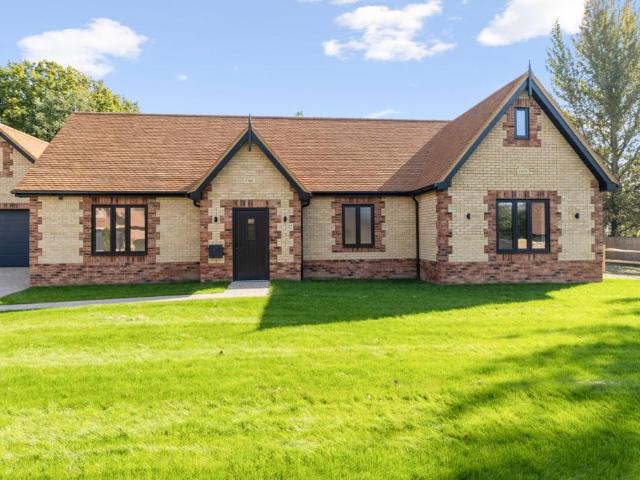 3 bedroom bungalow for sale