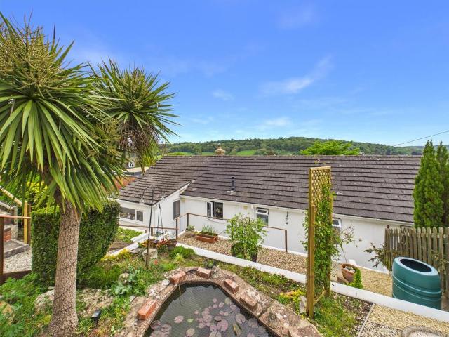 3 bedroom bungalow for sale