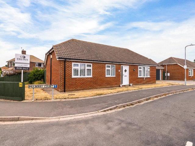 3 bedroom bungalow for sale