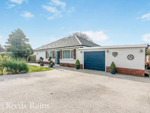 3 bedroom bungalow for sale