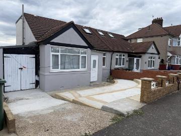 3 bedroom bungalow for sale