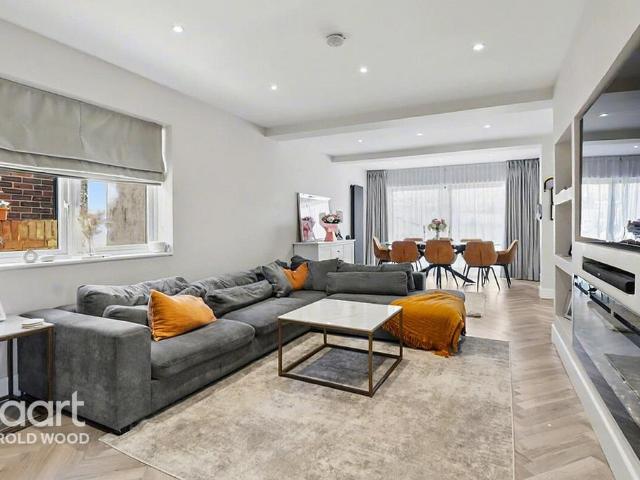 3 bedroom bungalow for sale