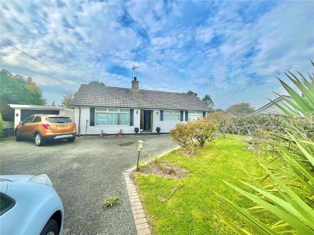 3 bedroom bungalow for sale