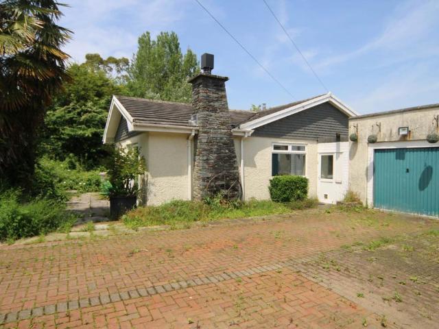 3 bedroom bungalow for sale