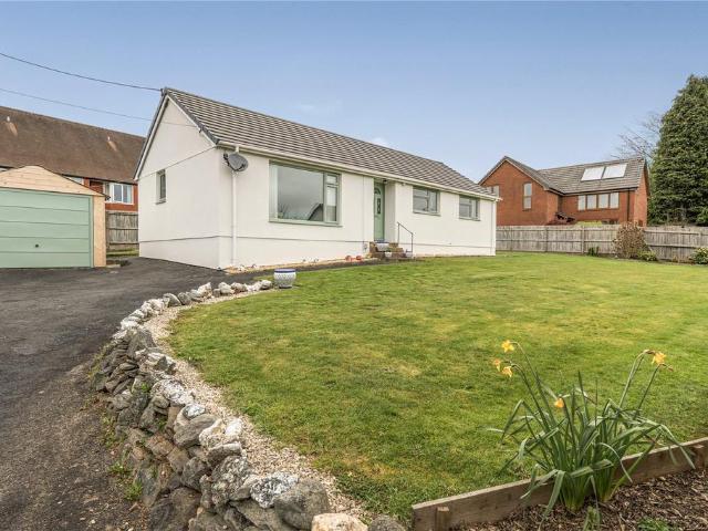 3 bedroom bungalow for sale