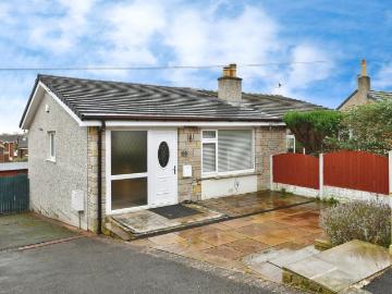 3 bedroom bungalow for sale