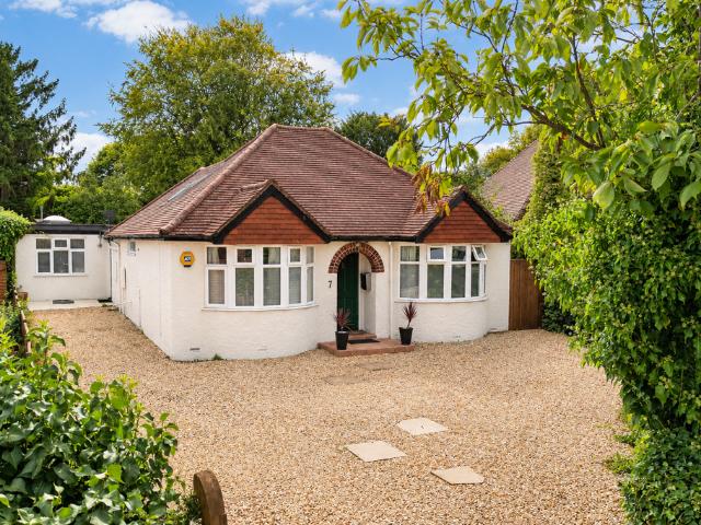 3 bedroom bungalow for sale