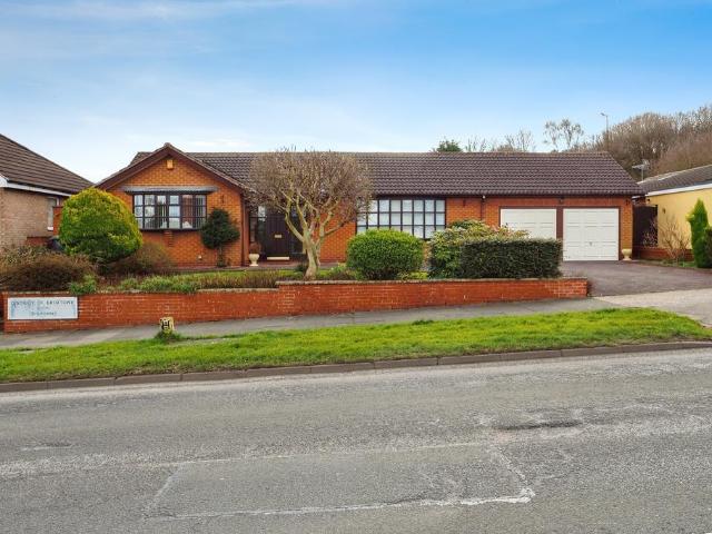 3 bedroom bungalow for sale