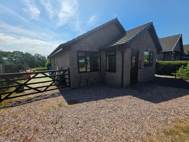 3 bedroom bungalow for sale