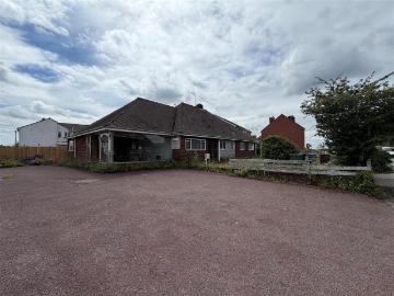 3 bedroom bungalow for sale