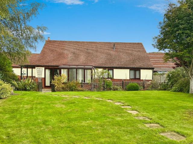 3 bedroom bungalow for sale